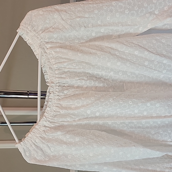 NWT Lea & Viola Cotton Eyelet Top - Picture 2 of 10